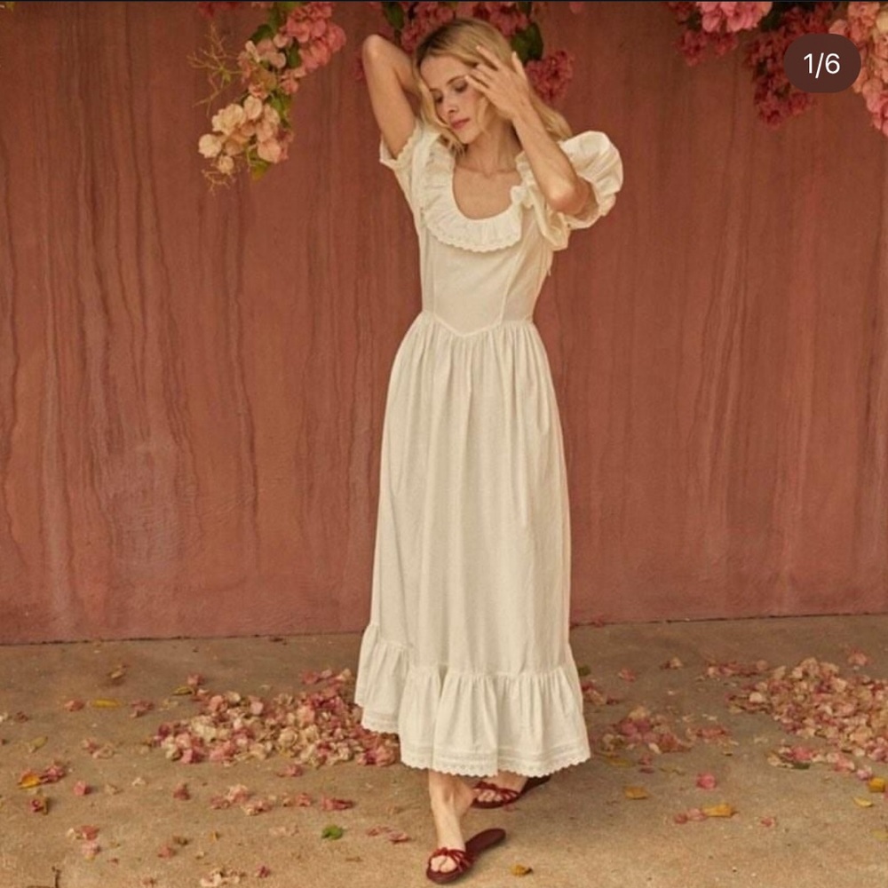 Doen Cream Maxi Dress